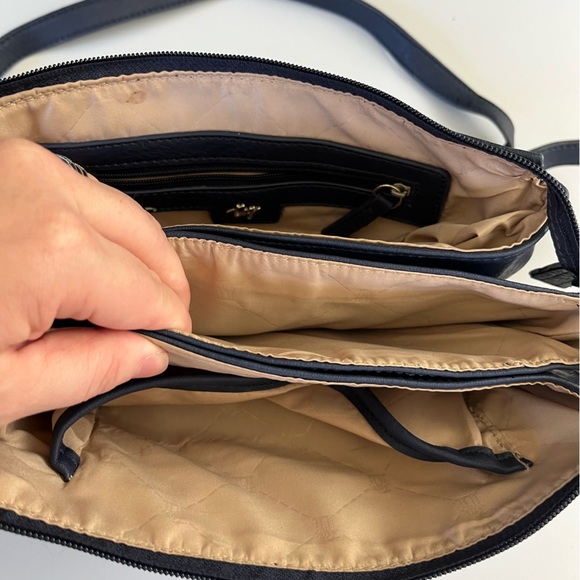 Tag II crossbody bag - Picture 5 of 10